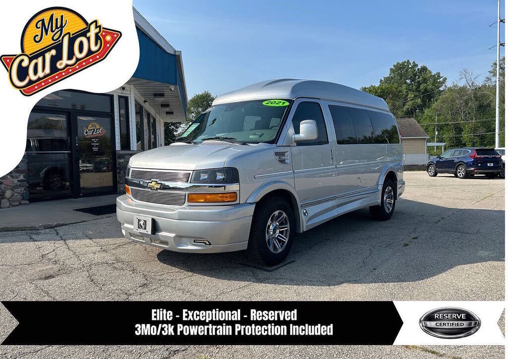2021 CHEVROLET Express