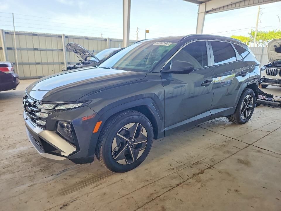 2025 HYUNDAI Tucson