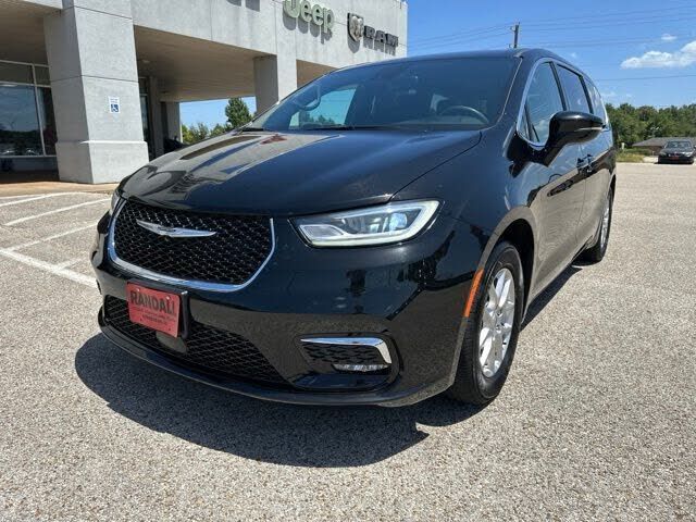 2025 CHRYSLER Pacifica