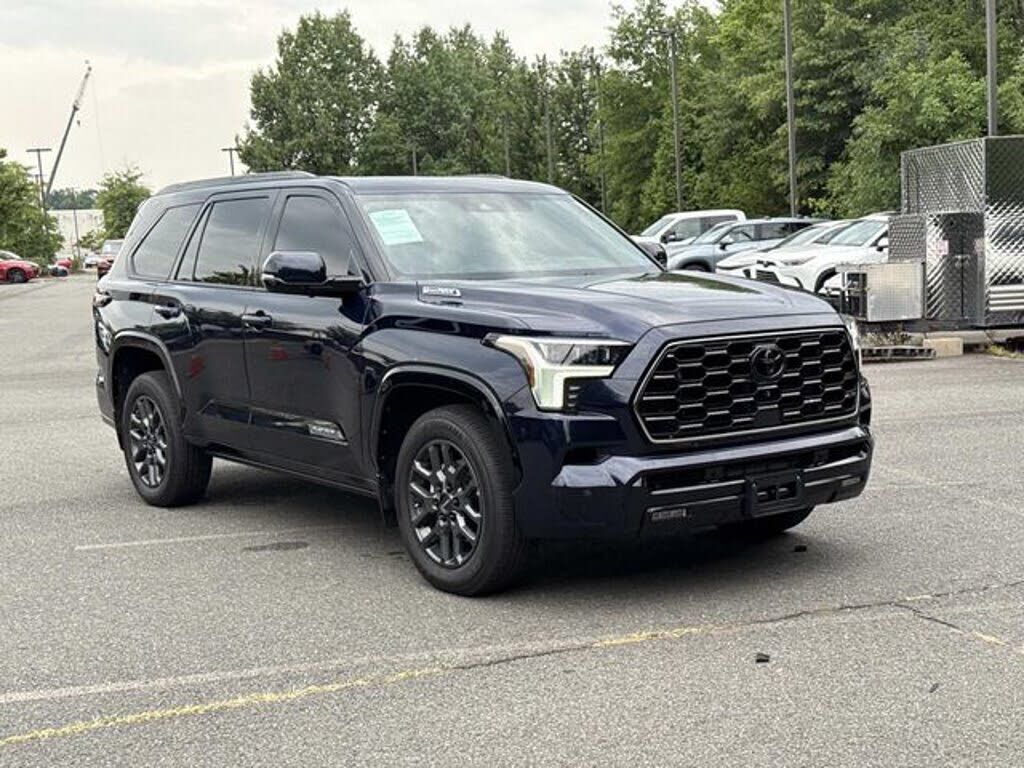 2023 TOYOTA Sequoia