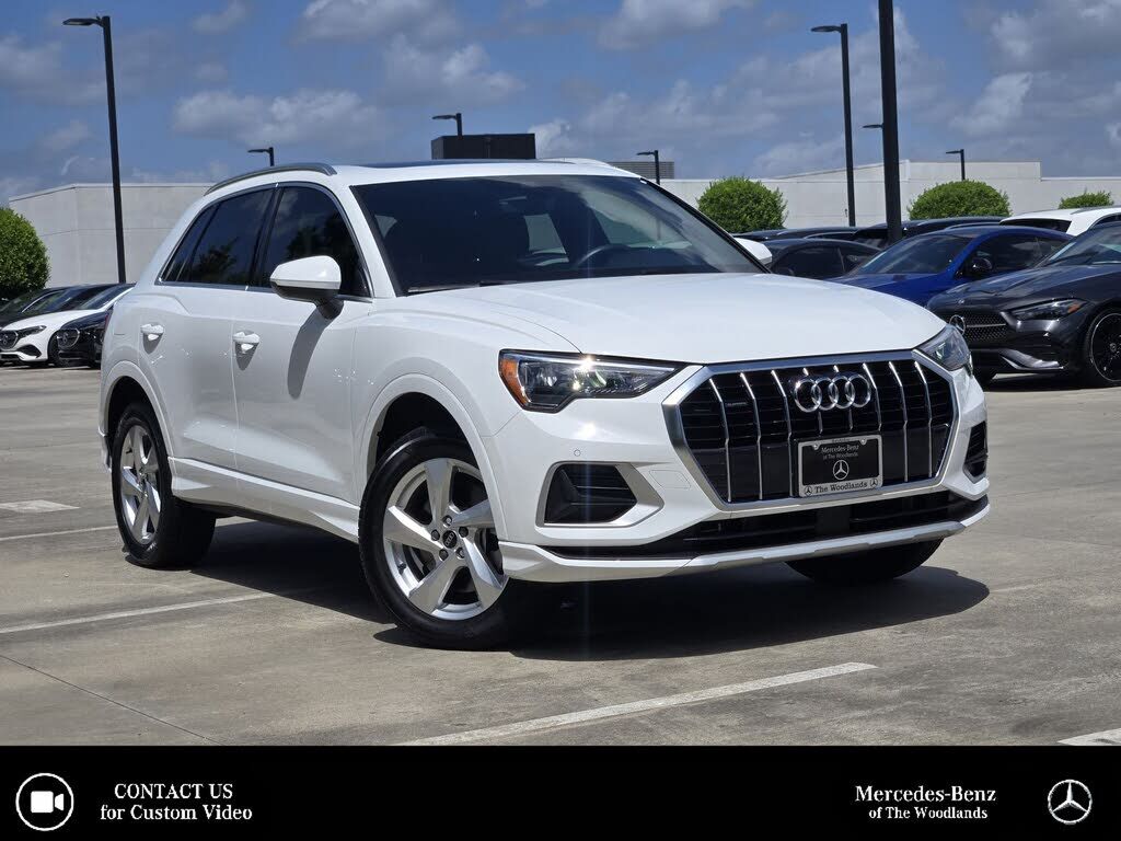 2022 AUDI Q3