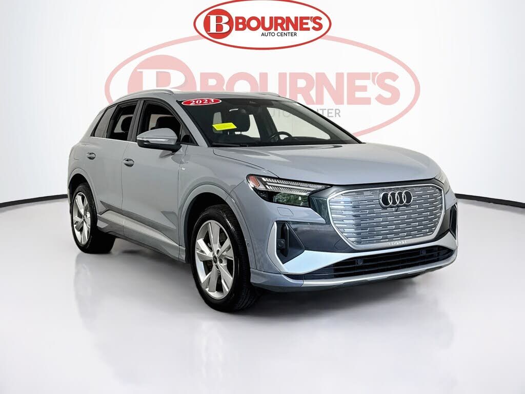 2023 AUDI Q4
