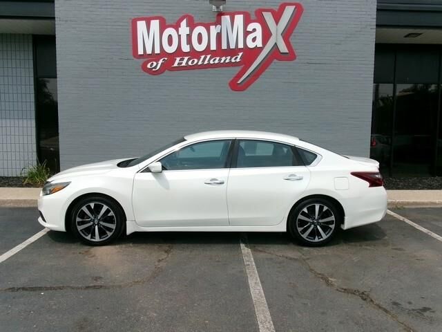 2017 NISSAN Altima