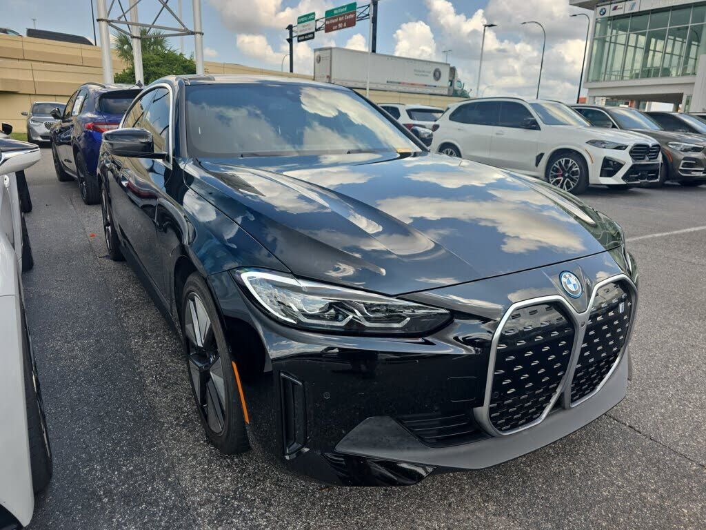 2024 BMW i4