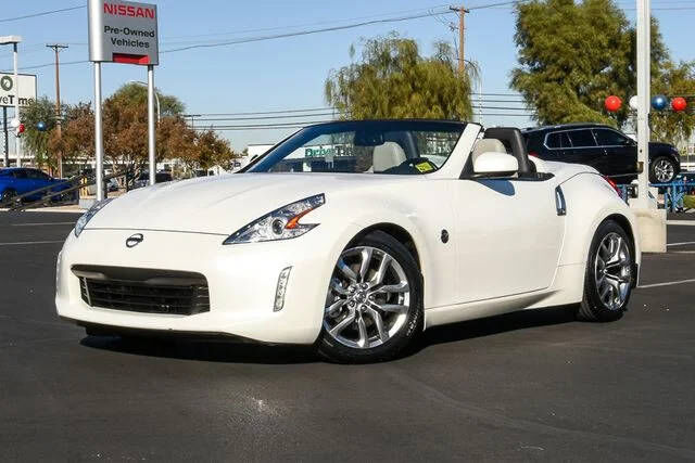 2014 NISSAN 370Z