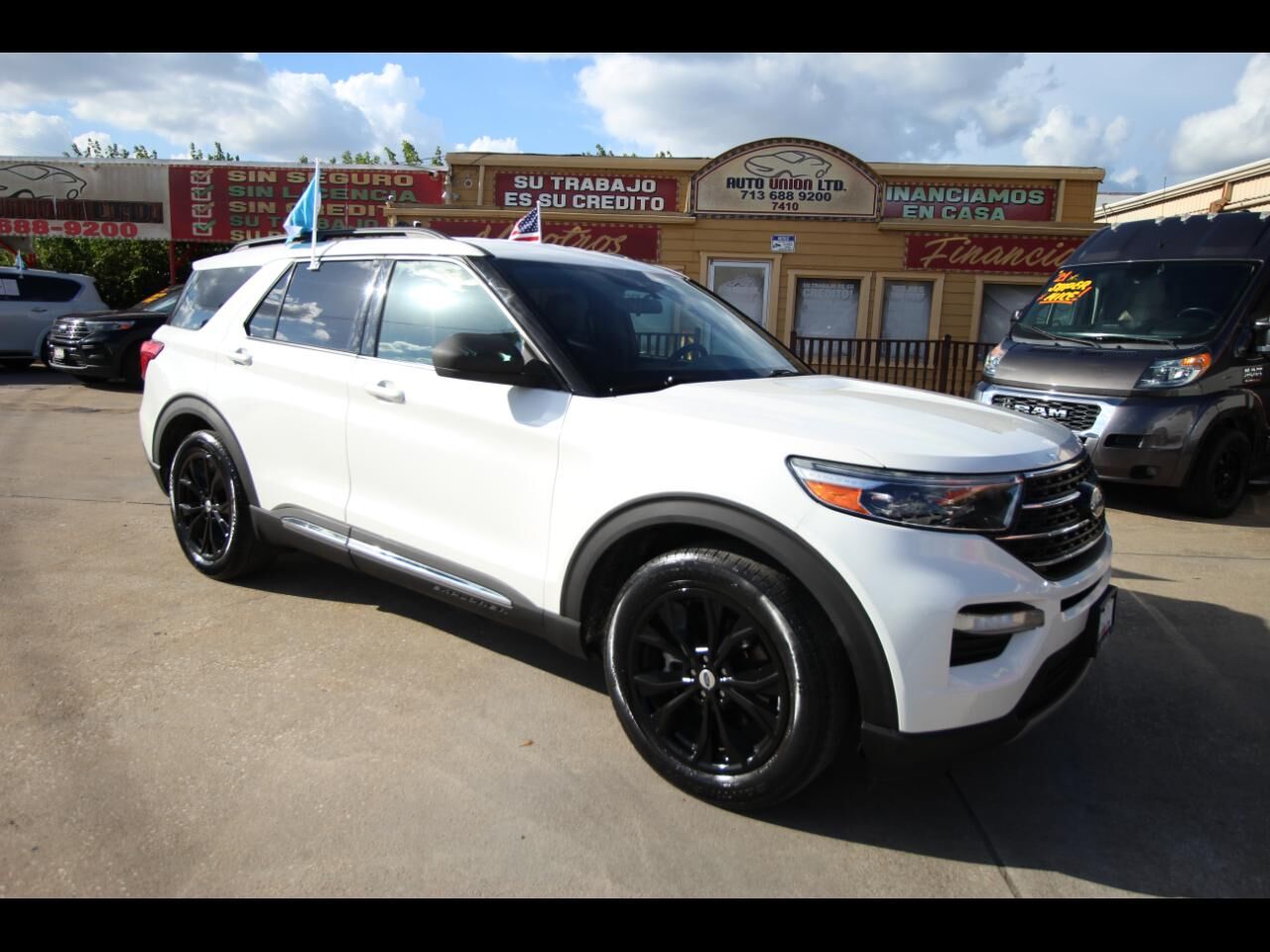 2020 FORD Explorer