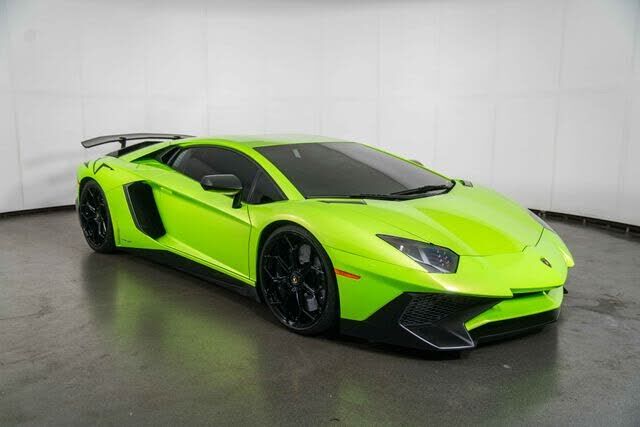 2016 LAMBORGHINI Aventador