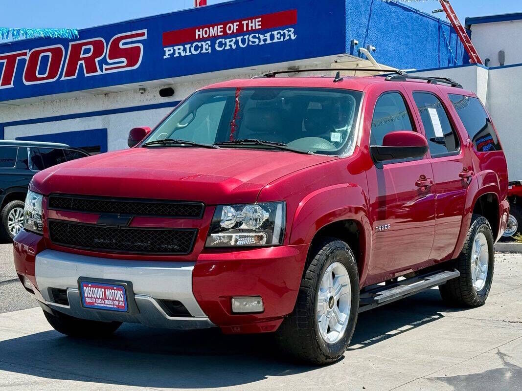 2013 CHEVROLET Tahoe