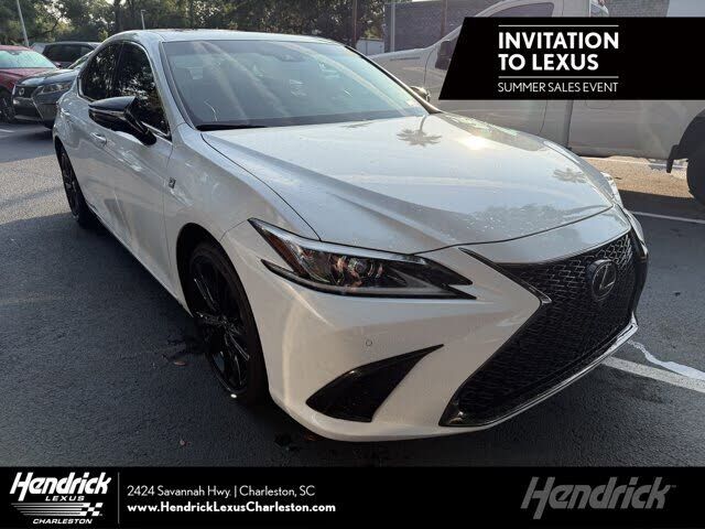 2025 LEXUS ES