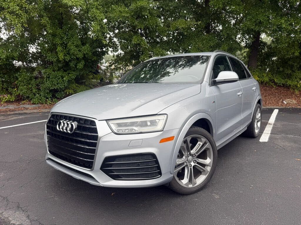 2016 AUDI Q3