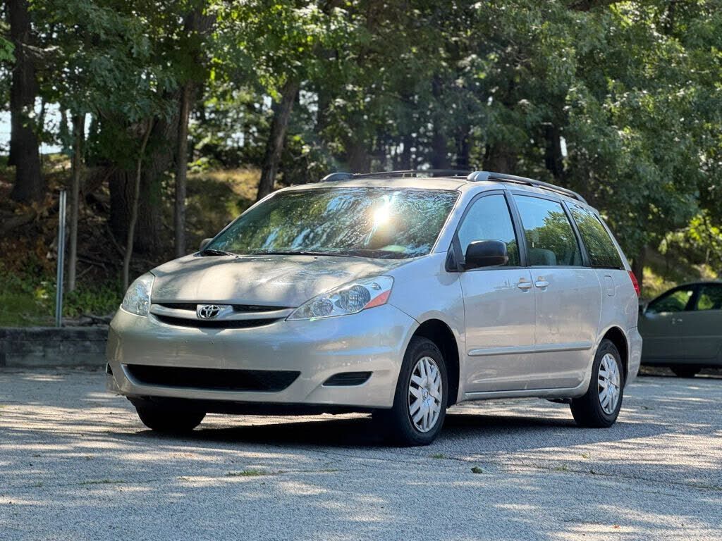 2009 TOYOTA Sienna