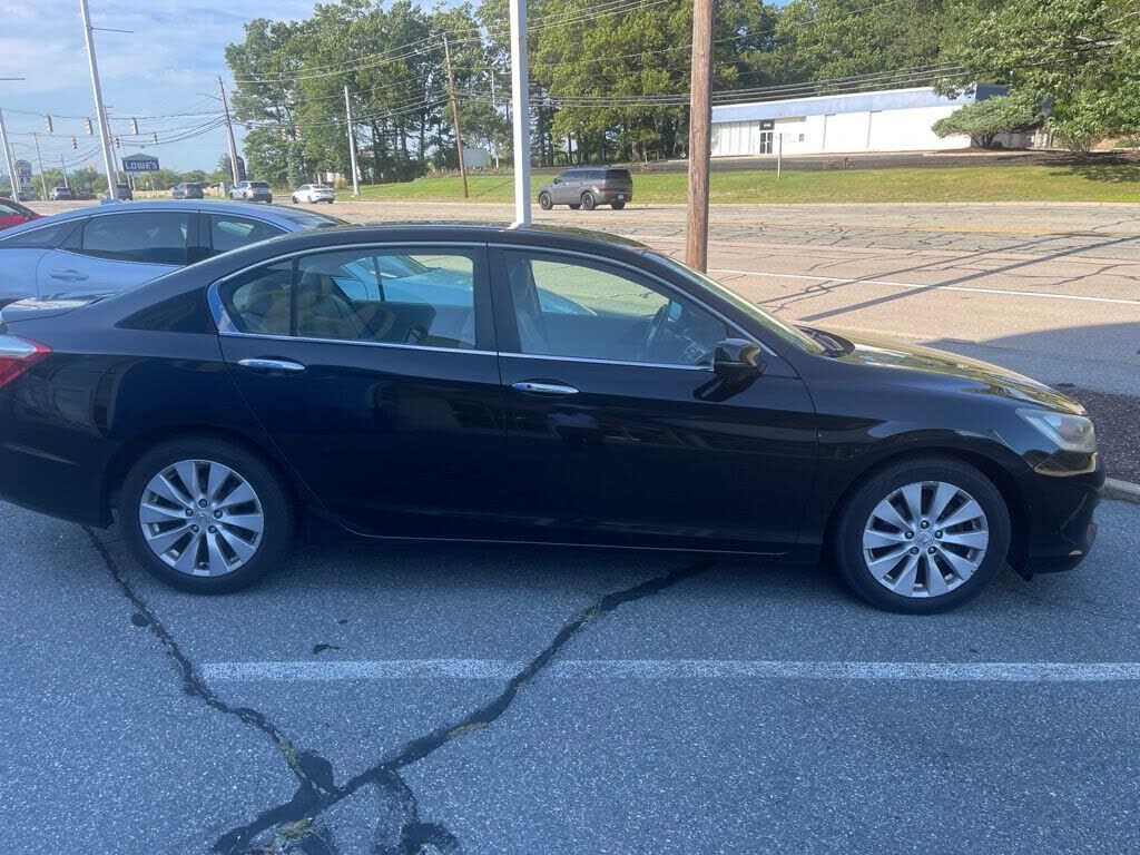 2013 HONDA Accord