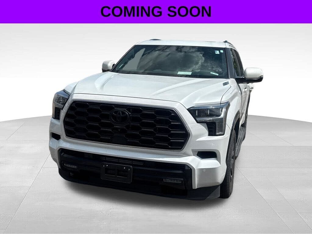 2024 TOYOTA Sequoia