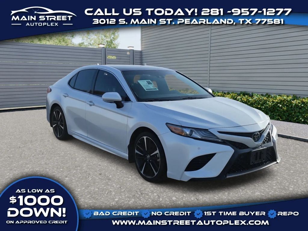 2018 TOYOTA Camry