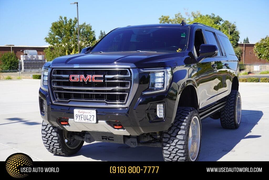 2023 GMC Yukon XL