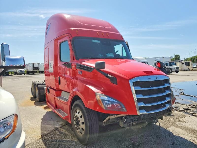 2021 FREIGHTLINER New Cascadia 126" Sleepercab
