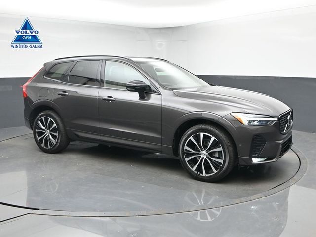 2023 VOLVO XC60