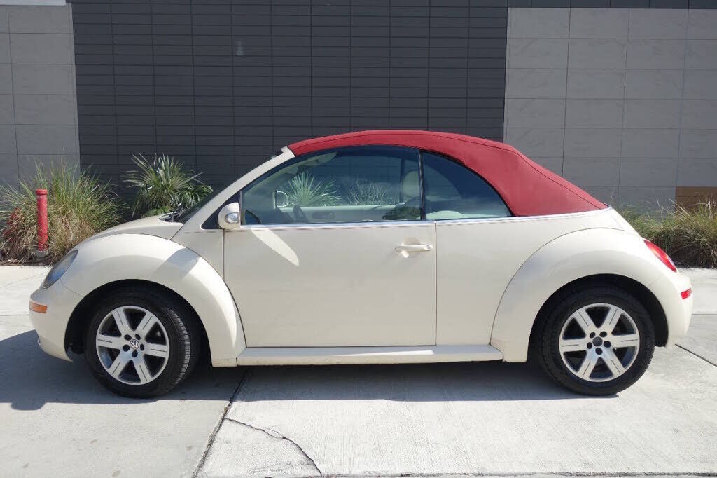 2006 VOLKSWAGEN Beetle