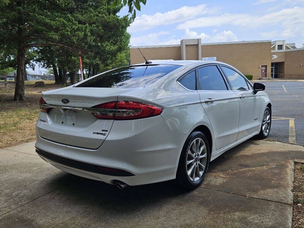 2017 FORD Fusion