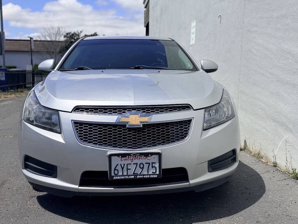 2013 CHEVROLET Cruze