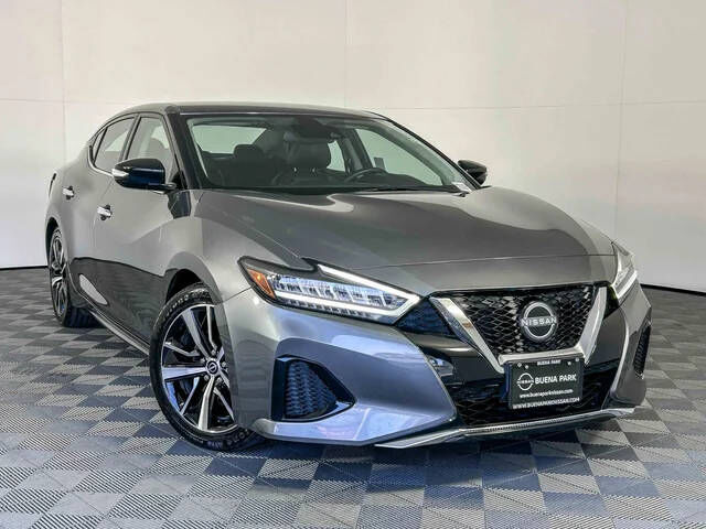 2023 NISSAN Maxima