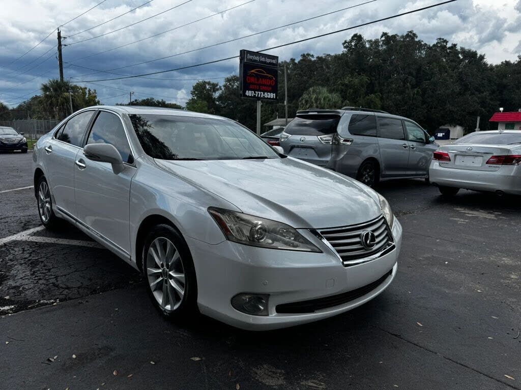 2011 LEXUS ES