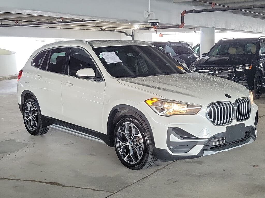 2022 BMW X1
