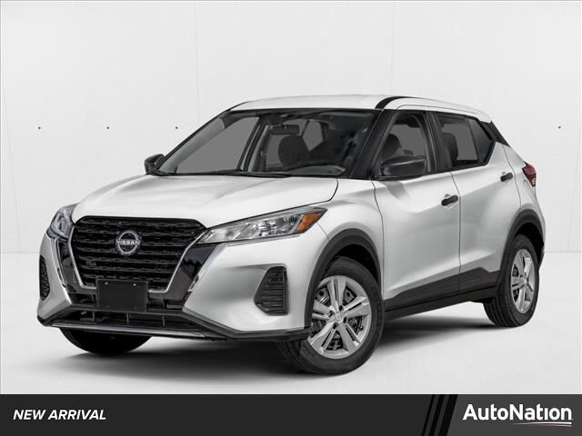 2025 NISSAN Kicks Play