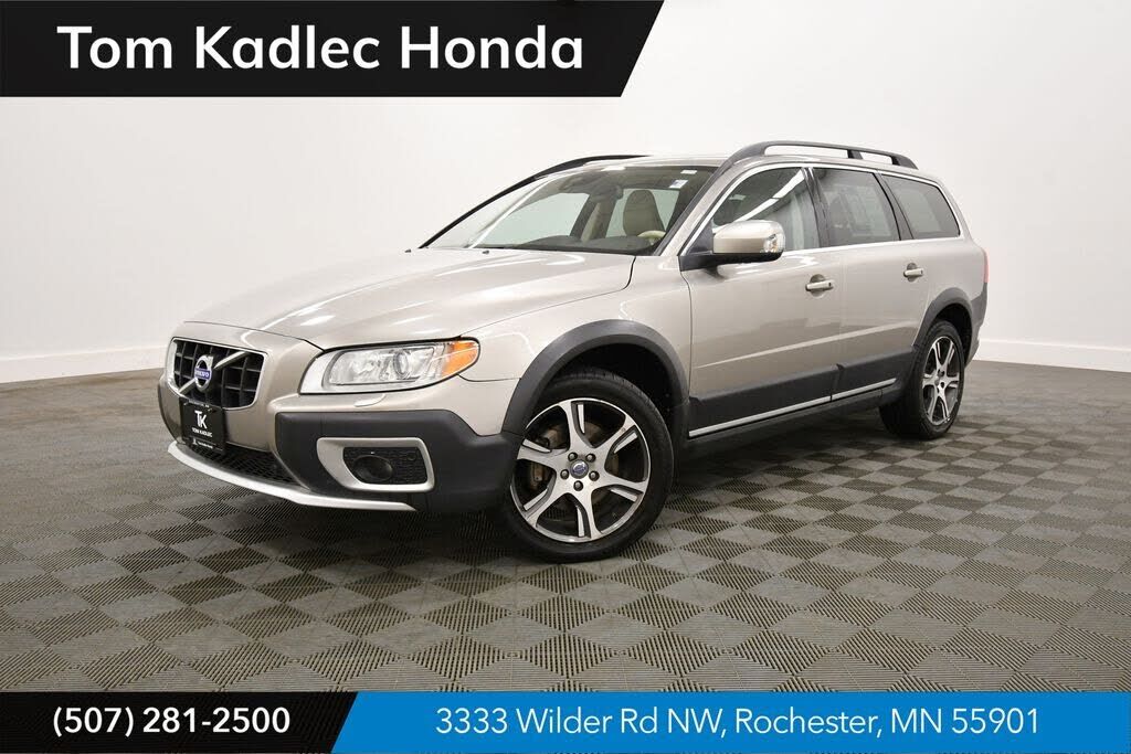 2013 VOLVO XC70