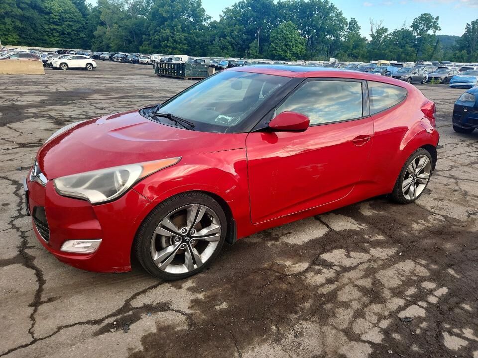 2016 HYUNDAI Veloster