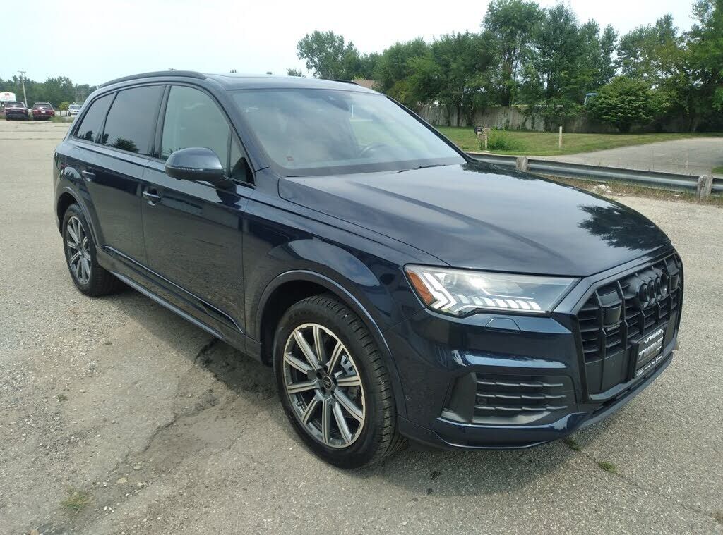 2023 AUDI Q7