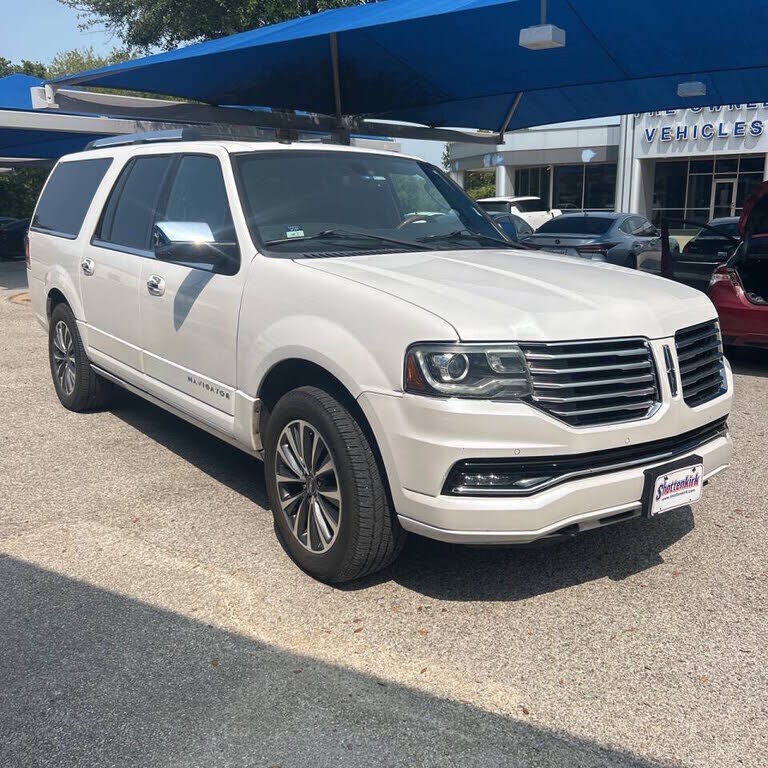 2016 LINCOLN Navigator