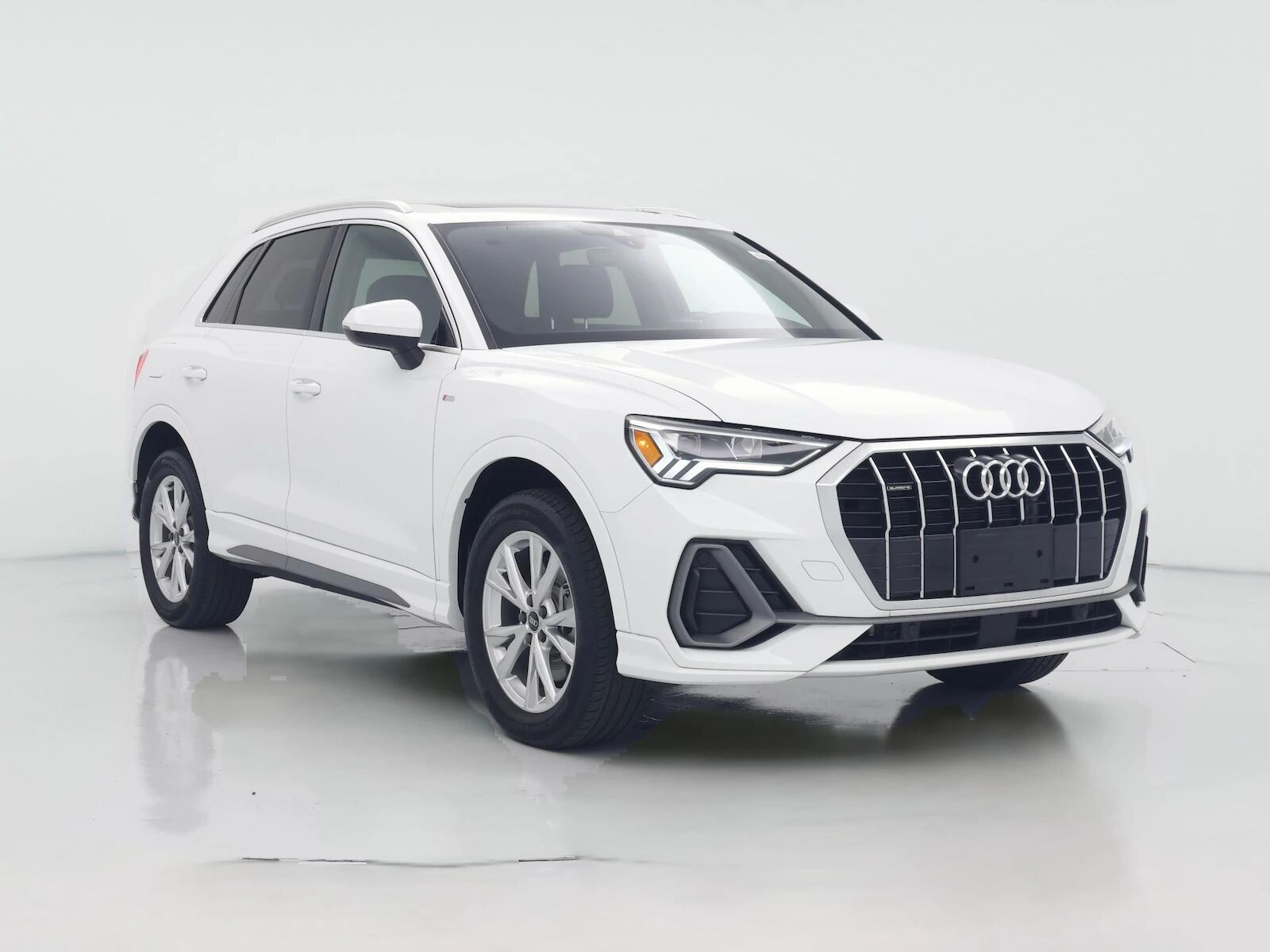 2024 AUDI Q3