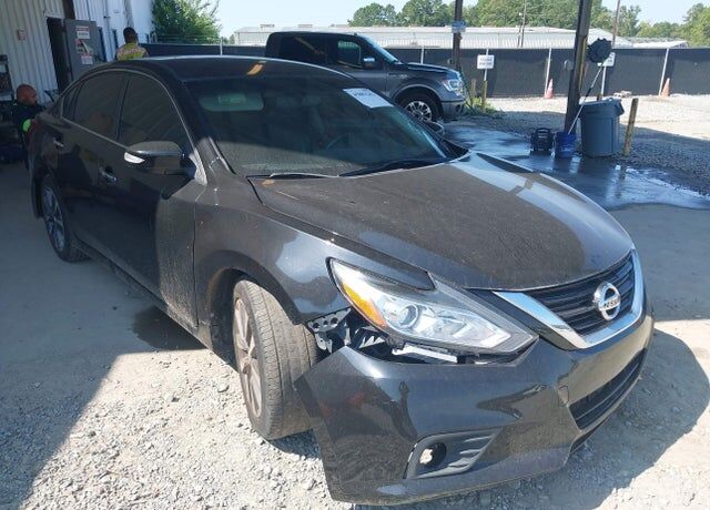 2017 NISSAN Altima
