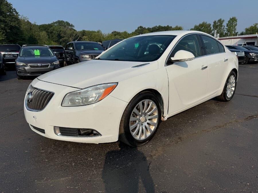 2013 BUICK Regal