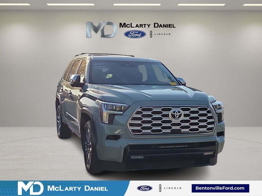 2025 TOYOTA Sequoia