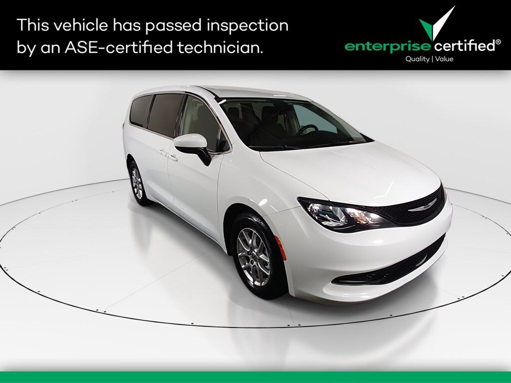 2023 CHRYSLER Voyager