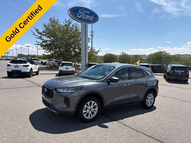 2024 FORD Escape