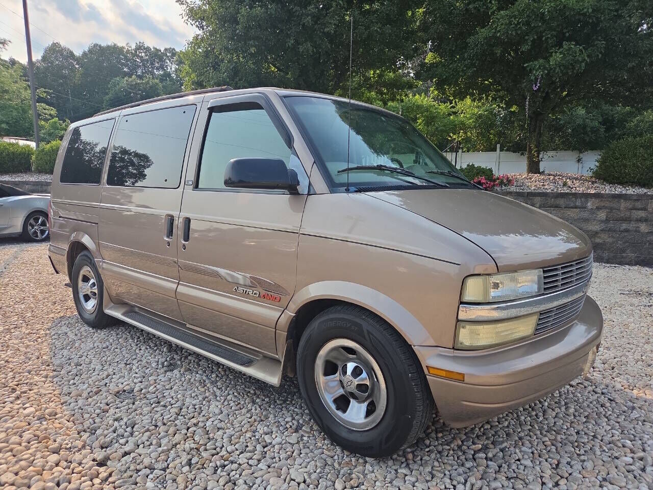 2002 CHEVROLET Astro Van