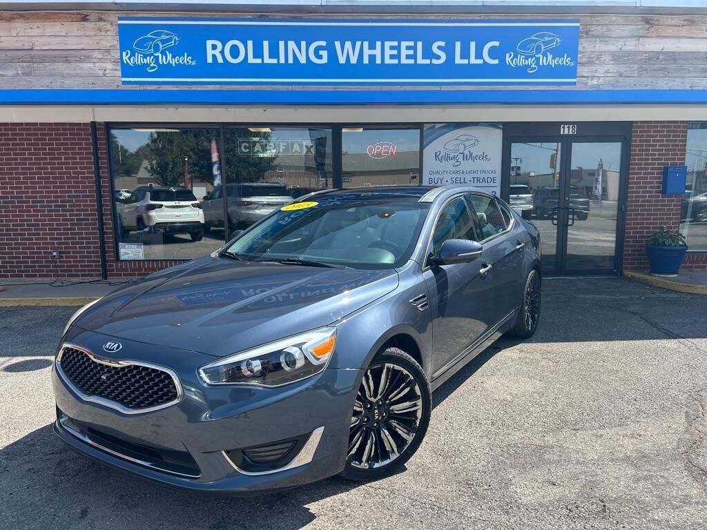 2015 KIA Cadenza