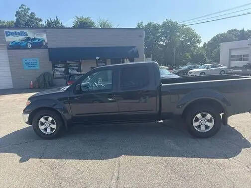 2011 NISSAN Frontier