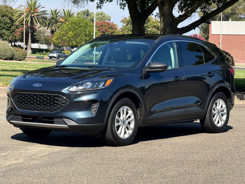 2022 FORD Escape