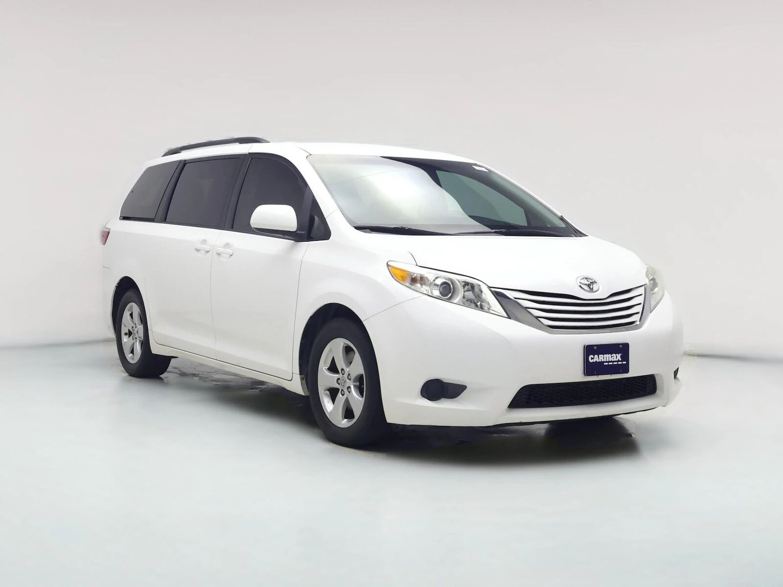 2016 TOYOTA Sienna