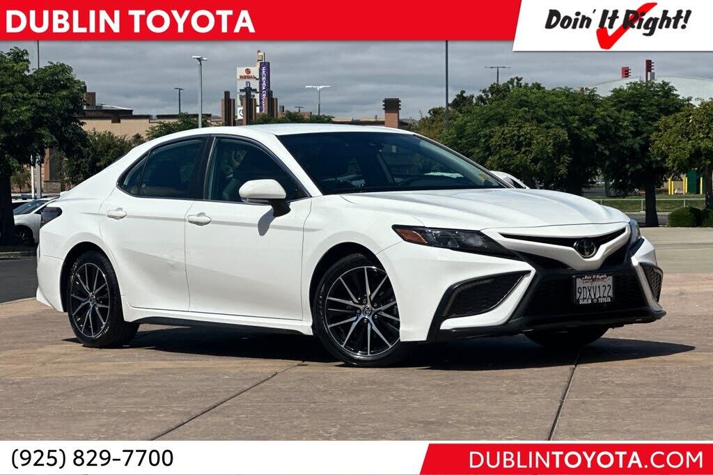 2023 TOYOTA Camry