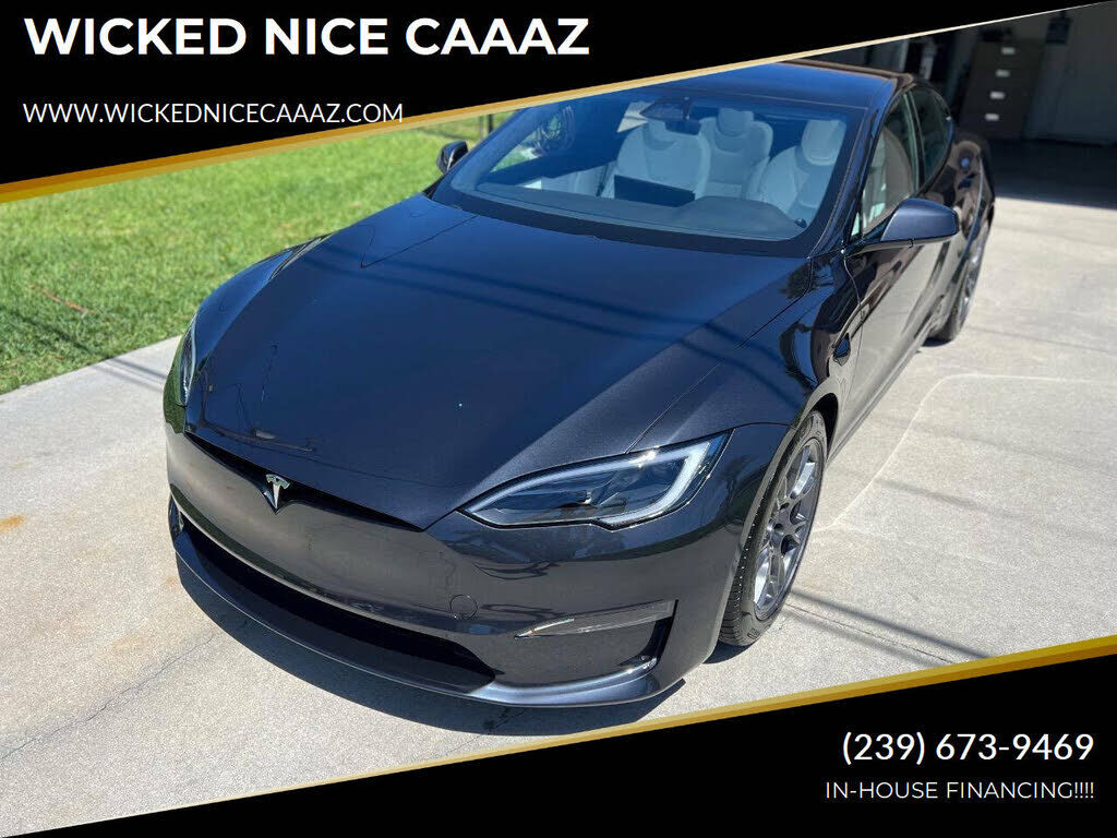 2024 TESLA Model S
