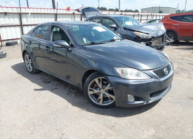 2010 LEXUS IS