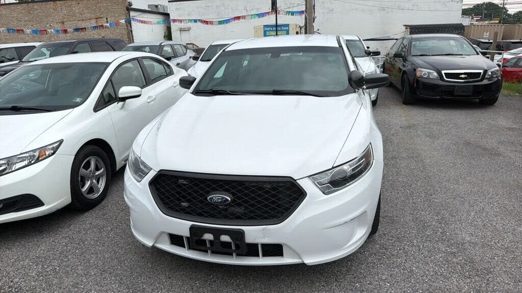 2018 FORD Taurus