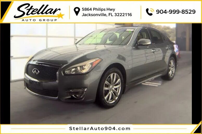 2016 INFINITI Q70