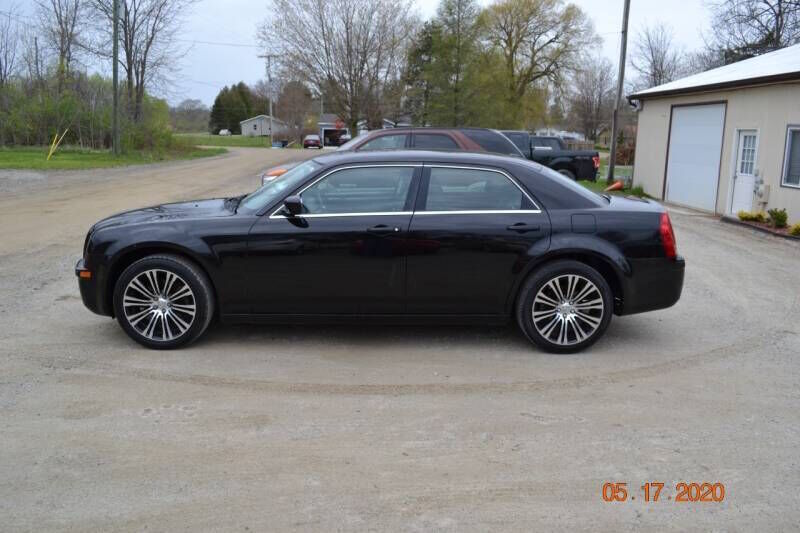 2010 CHRYSLER 300