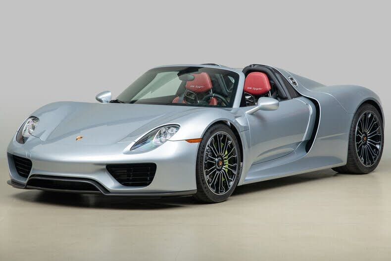 2015 PORSCHE 918